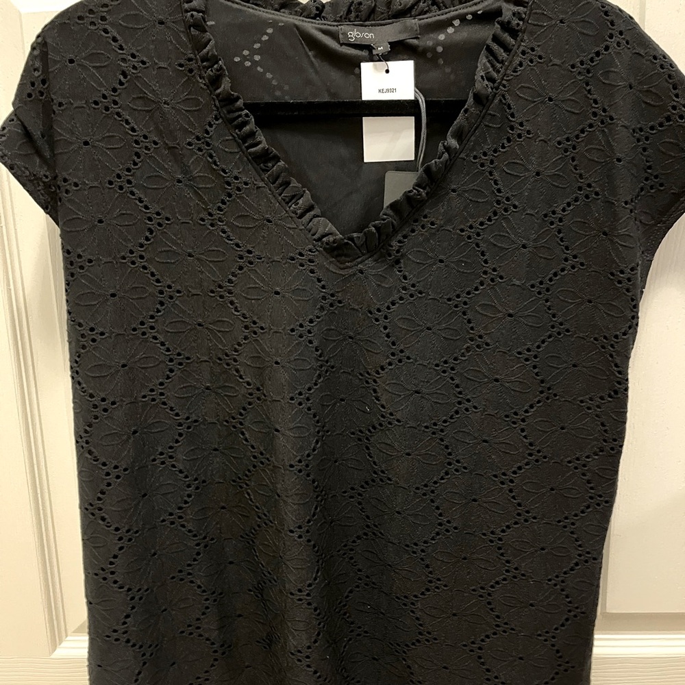 GIBSON New, Eyelet Embroidered Ruffle Top In Black Daisy Lace